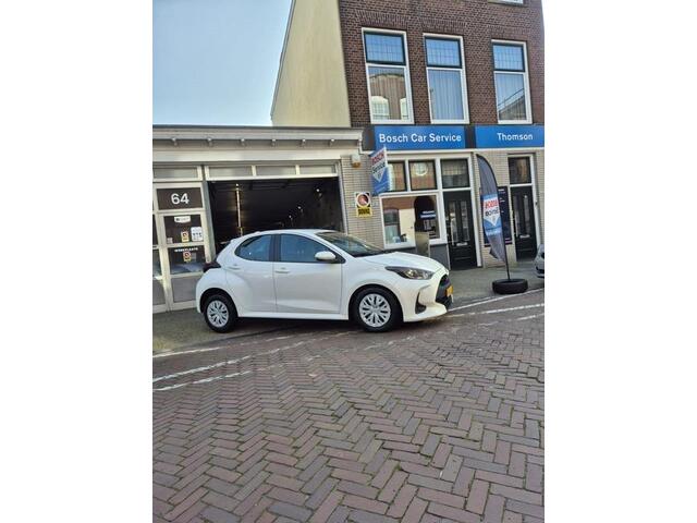 Toyota Yaris ctive