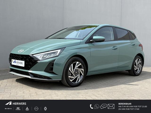 Hyundai I 20 mfort Smart Automaat / Fabrieksgarantie t/m 6-2030 / Navigatie / Apple Carplay/Android auto / Achteruitrijcamera / DAB /