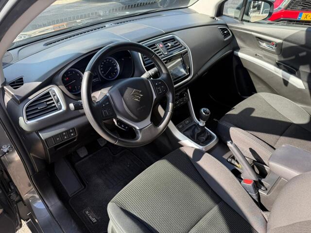 Suzuki S-Cross