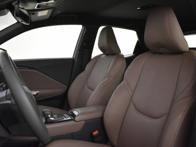Lexus LBX