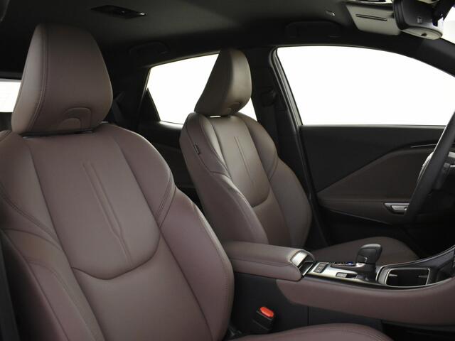 Lexus LBX