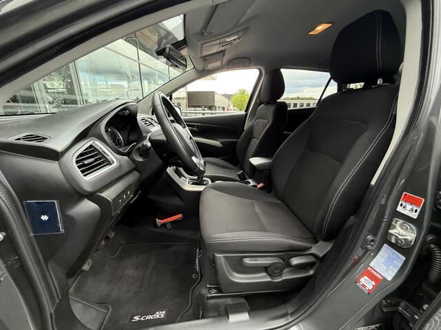 Suzuki S-Cross