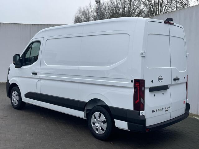 Nissan Interstar