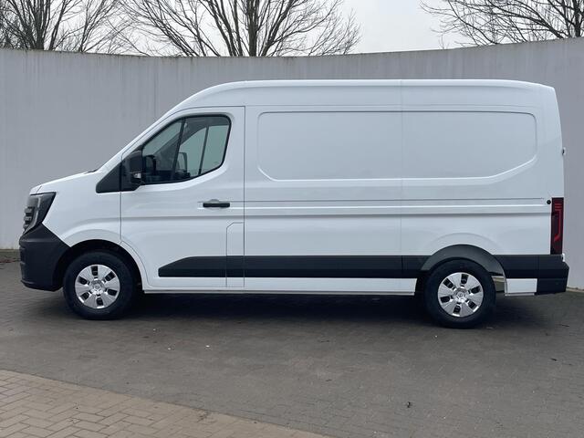 Nissan Interstar