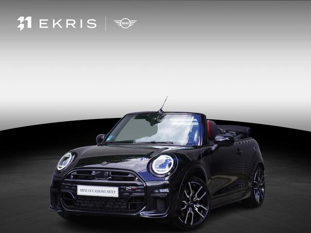 Mini Cooper S ooper Works Uitvoering | Pakket XL | Stuurwielrand verwarmd | Elektrisch verwarmde voorstoelen | HIFI System Harman Kardon | Driving Assistant Plus