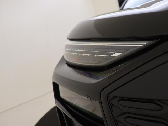 Audi Q6
