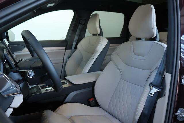 Volvo EX90