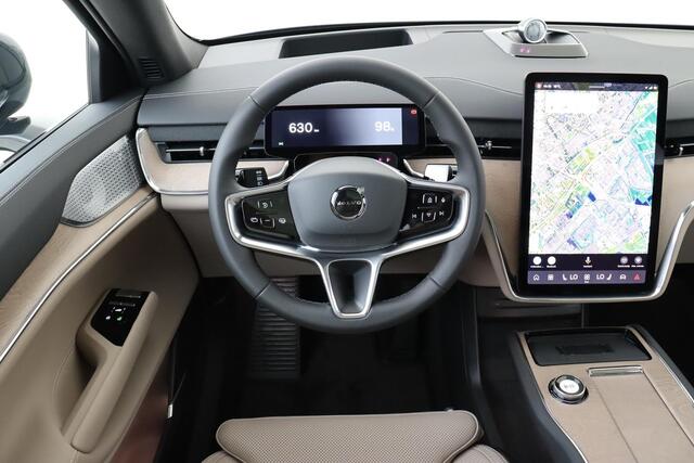 Volvo EX90