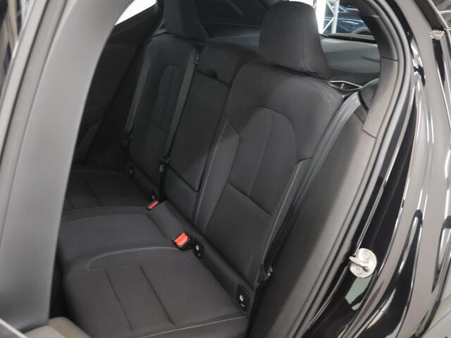 Volvo EX40