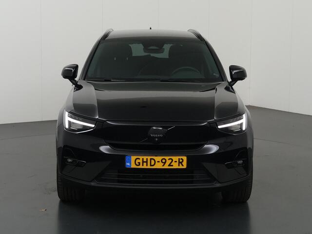Volvo EX40
