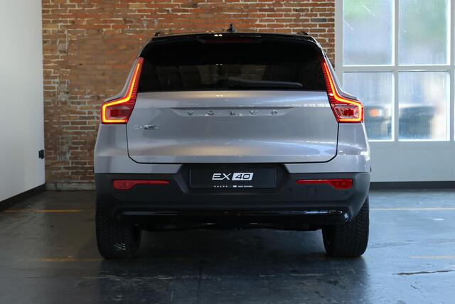 Volvo EX40