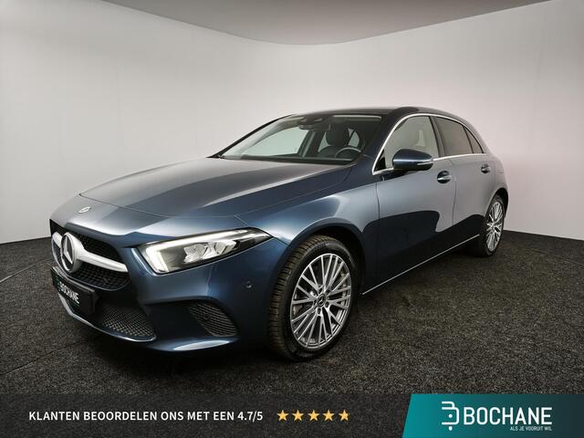 Mercedes-Benz A-Klasse Achteruitrijcamera | Parkeersensoren rondom | All-Season banden | Stoelverwarming |
