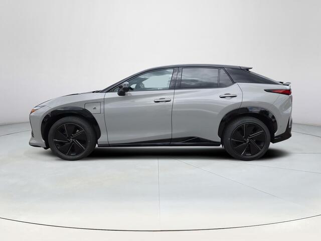 Lexus RZ