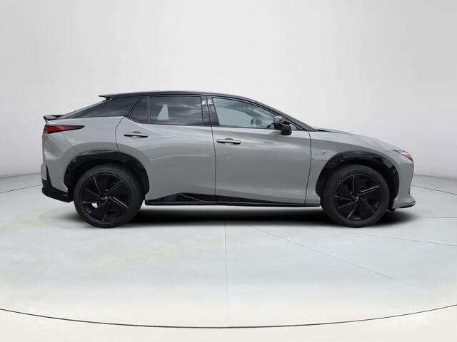 Lexus RZ