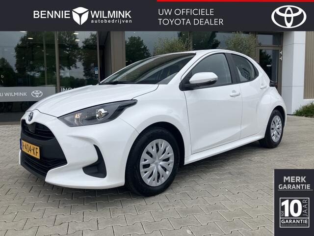 Toyota Yaris ctive | Camera | Apple Carplay Android Auto (34000km
