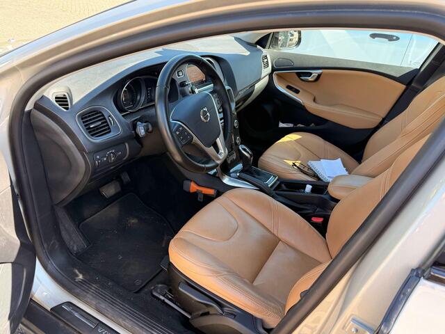 Volvo V40 Cross Country