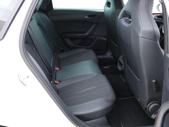 Cupra Leon Sportstourer VZ Business · SOH 95% · Stuur- & Stoelverwarming · Keyless · Sfeerverlichting · Cruise Control · 19"Velgen ·