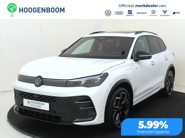 Volkswagen Tiguan e Edition | SoH 100% | Panoramadak | Harman/kardon | Trekhaak | Head-up display | Stoelventilatie voor | Lederen bekleding | 360 camera | Black style |