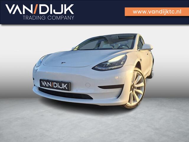 Tesla Model 3 Plus 60 kWh ?SOH 86.9% Full Self Driving 3 ?Autopilot ?Panoramadak ?Vol Leder ?360º Camera ?Stoelverwarming ?Trekhaak ?Origineel NL