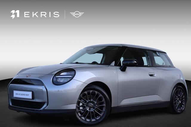 Mini Cooper ssential Nieuw/ Carplay/ Navigatie/ Cruise control/ Achteruitrijcamera/ 17 inch LMV