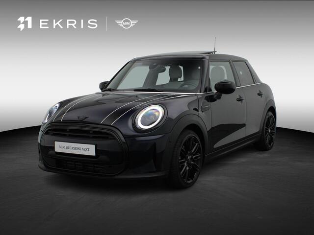 Mini Cooper iness Edition + Classic Uitvoering + Essence Pack + Glazen panoramadak + Achteruitrijcamera + Park Assistant + Comfort Access + LED