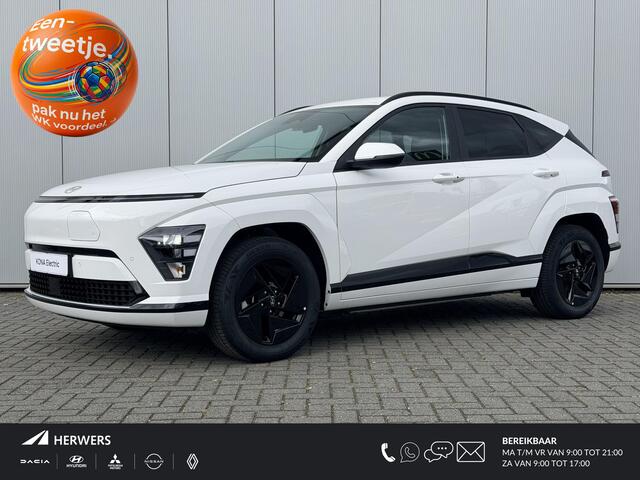 Hyundai Kona ure Edition 64.8 kWh / 1500 Voordeel / Black Pack / Stoel- & Stuurverwarming / Achteruitrijcamera / Parkeersensoren Voor + Achter / Dynamische Navigatie / Climate Control / Adaptive Cruise Control /