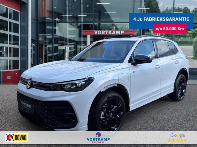 Volkswagen Tiguan LINE 272PK TREKHAAK/PANO-DAK/CAMERA/ELEK-KLEP/ACC/HUD/STOELVERW