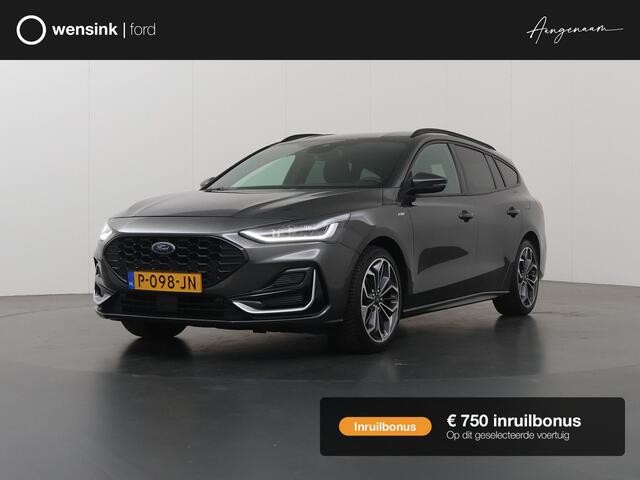 Ford Focus EcoBoost ST Line Vignale | Winterpakket | Full Led Koplampen | Parkeercamera | Navigatie | Cruise Control  | Leder |