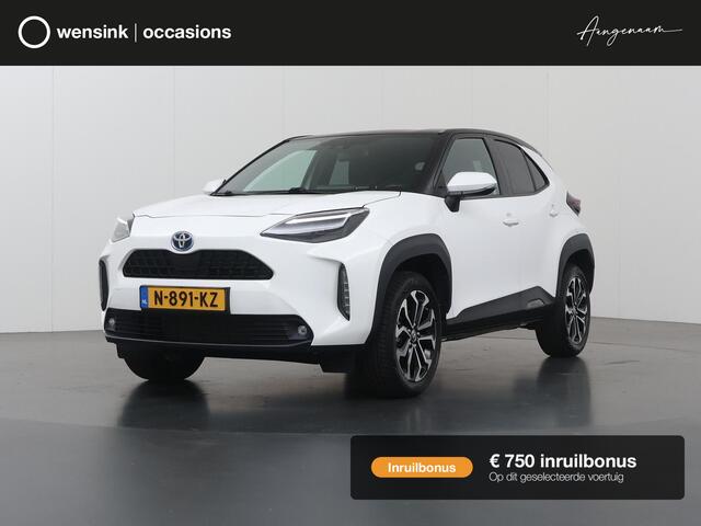 Toyota Yaris brid First Edition | LED | Navigatie | Parkeercamera | Apple Carplay/Android Auto | DAB | Climate Control | Cruise Control Adaptief |