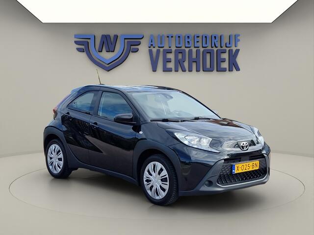 Toyota Aygo MT Play NL Auto - All Season Banden - Carplay