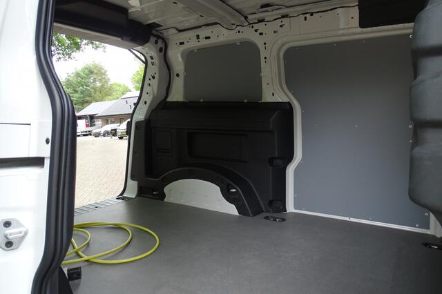 Volkswagen ID. Buzz Cargo