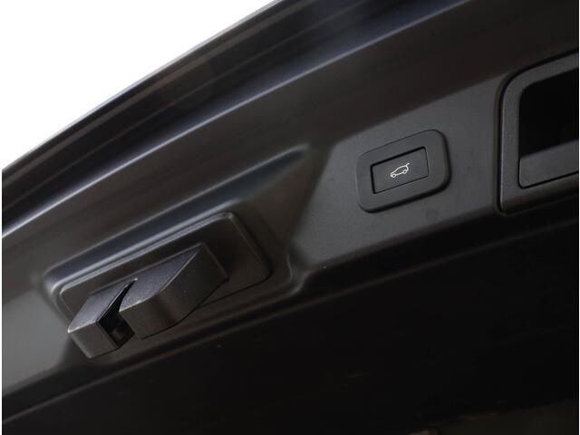Land Rover Velar