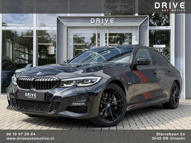 BMW 3 Serie x. M-Sport |Schuif/kantel|Leer|Trekhaak|19"