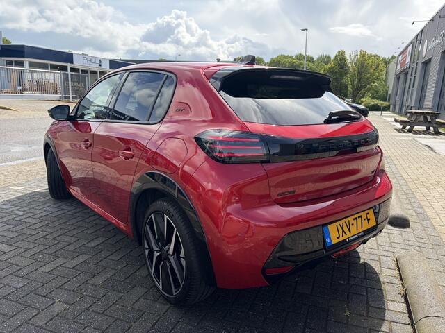 Peugeot 208 PureTech 100