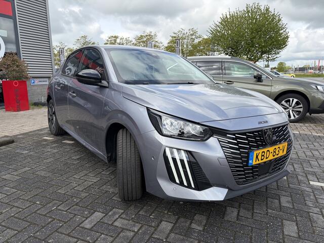 Peugeot e-208