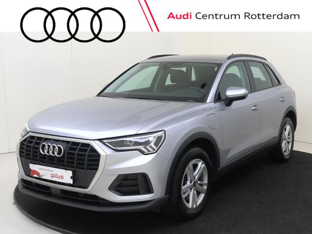 Audi Q3 e Advanced edition | SoH 87% | Stoelverwarming | Adaptieve cruise control | CarPlay | Full LED verlichting | Elektrische achterklep | Grootlichtassistent |