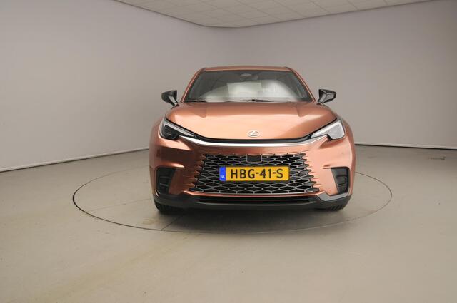 Lexus LBX