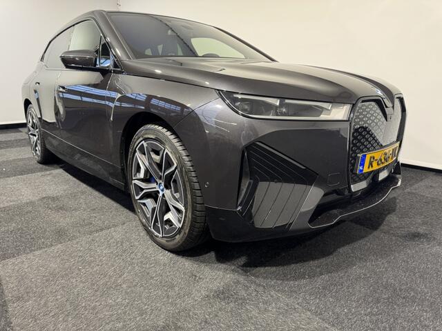 BMW iX xecutive 77 kWh | Laserlicht | Driving Assistant Professio