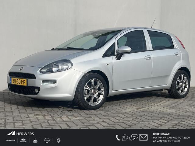 Fiat Punto inAir Sempre / Trekhaak (1.000KG) / Navigatie / Bluetooth / Airco / 16'' Lichtmetalen Velgen / Multifunctionele Stuurbediening /