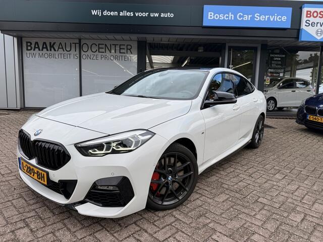 BMW 2 Serie 218i High Executive | M-Sport | Camera | Digital Key