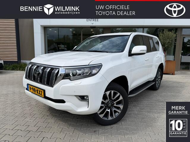 Toyota Land Cruiser al Window Van | Trekhaak