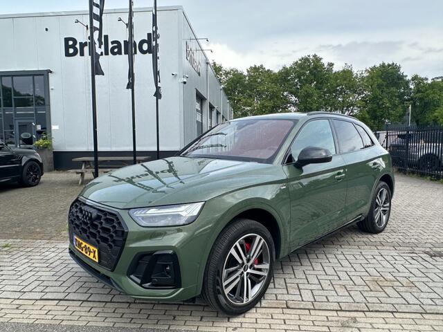 Audi Q5 e Competition Quattro S-Line 2025 *BTW *Pano *Adaptive *20inch *trekhaak