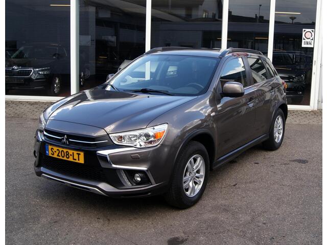 Mitsubishi ASX ntense Camera,cruise,Trekhaak,Clima,Pdc,RIJKLAARPRIJS!!
