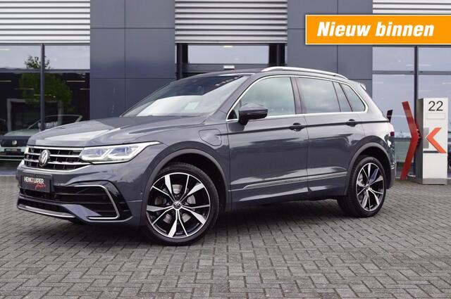 Volkswagen Tiguan ine 245pk/ Panodak /Trekhaak /DCC / ACC /Navi Pro /Head-up/360gr. Camera/IQ LED/AppConnect