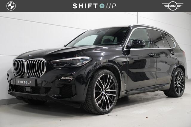 BMW X5 40i M-Sport | Panoramadak | Meesturende Achteras | Comfort Access