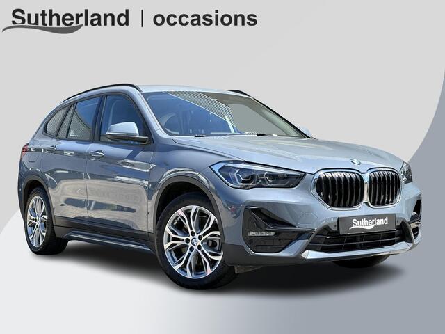 BMW X1 25e Sport Line 220pk | PHEV | Trekhaak | Head-Up | Elek. achterklep | Camera | Winterset |