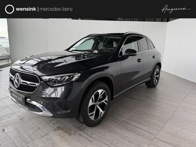 Mercedes-Benz GLC-Klasse e | Trekhaak | Memory | Stoelverwarming | Sfeerverlichting | Achteruitrijcamera |