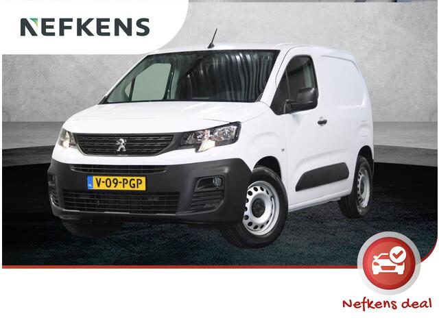Peugeot Partner lt 50 kWh 136PK | NIEUW!! | AUTOMAAT | Armsteun | Airco | Cruise Control | Parkeersensoren | Centrale Deurvergrendeling Met Afstandsbediening | Schuifdeur |
