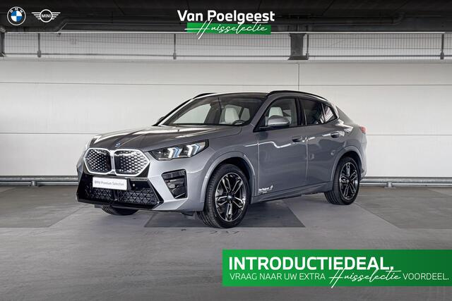 BMW X2 rive30 67 kWh M Sport Edition | M Sportpakket | Premium Pack | Trekhaak | Huisselectie