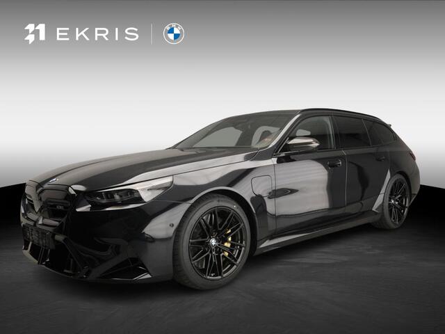 BMW M5 g | Keramische remmen | M Driver's Package | Panoramadak | Comfort Pack